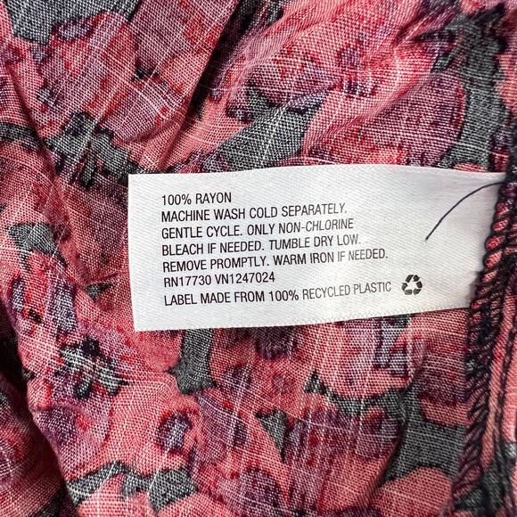 A New Day Women's Red Floral Print Button-Front Blouse - Size XXL - NWT - Picture 7 of 9